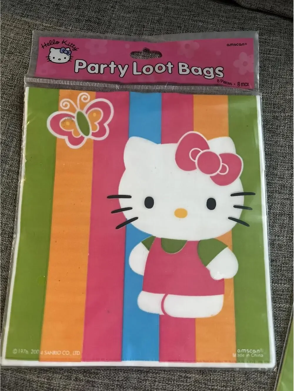 Sanrio Hello Kitty Party Supplies 16 Treat Bags and 16 Napkins
